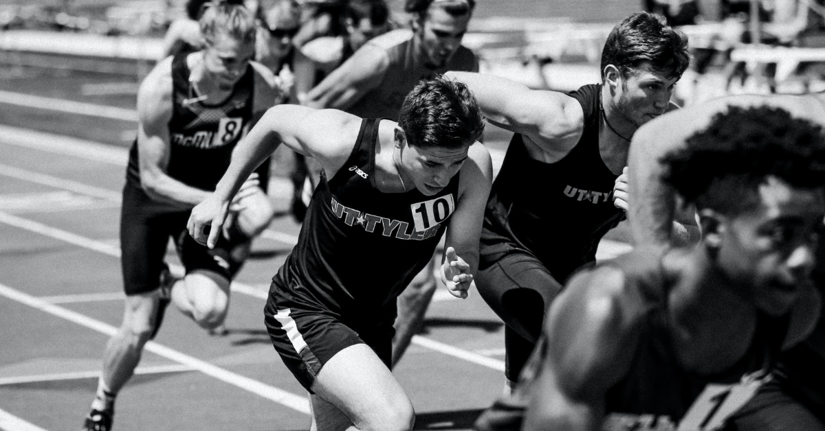 How Hip Extension Impacts your Running Form (and Comfort Level)